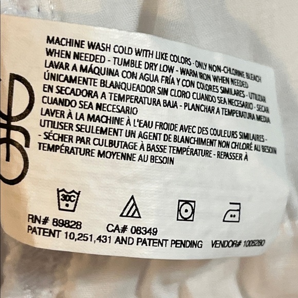 Gloria Vanderbilt Avery Pull On Skimmers Women’s Size 12 White Casual Shorts - Picture 6 of 7